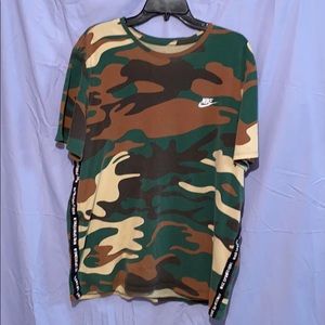 Nike Tee XL